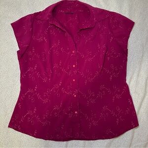 Elegant Women's Button Down Shirt in Rich Pink